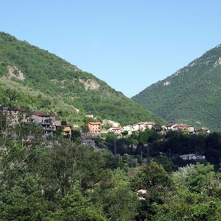 Agriturismo Mulino Del Castello Nasino 外观 照片